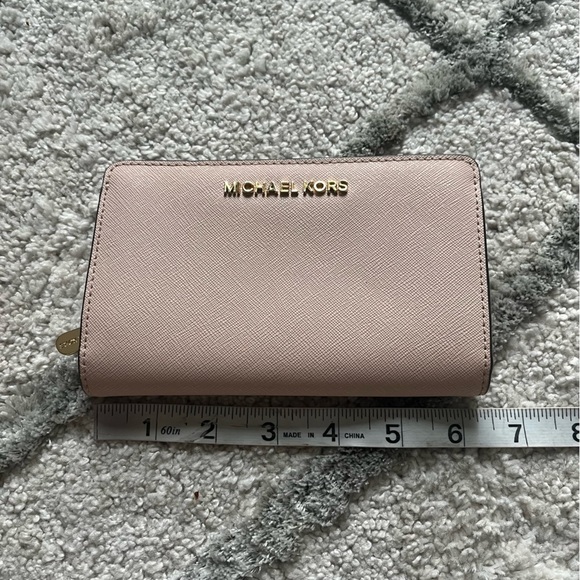 Michael Kors pink leather wallet card holder snap button coin pocket - Picture 4 of 11